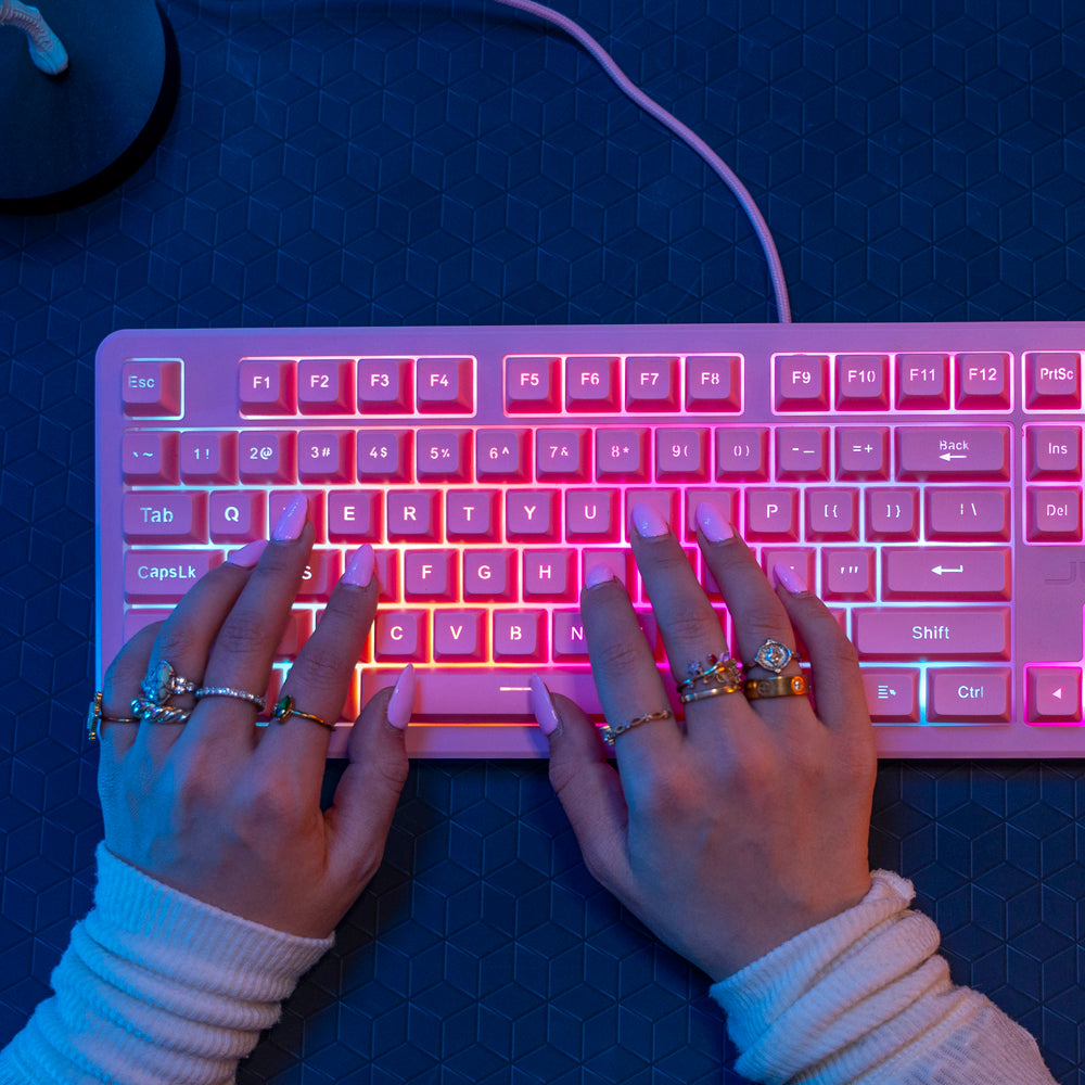 Nightfall Full-Size Wired Gaming Keyboard Pink - Image 2